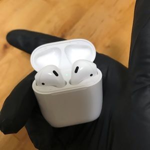 AirPod 1st Generation